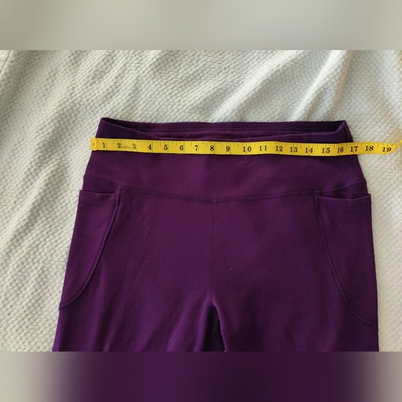 Snag 7/8 Leggings in Suffragette Purple 💜 - Picture 2 of 5